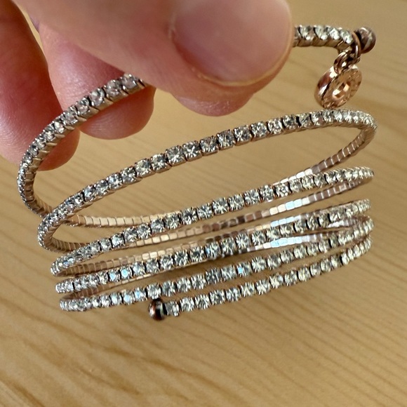 Elegant Rhinestone Coil Rose Gold Women's Bangle Bracelet - Picture 5 of 5